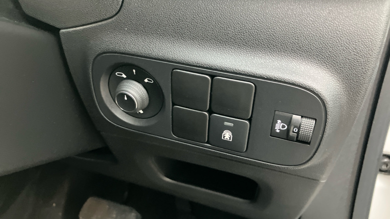 Citroen C3 1.2 PureTech 110 Plus 5dr EAT6 Petrol Hatchback